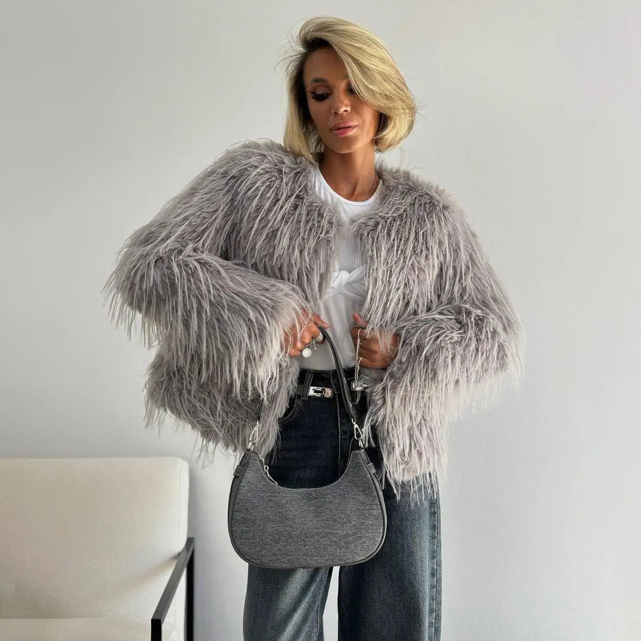 JazzHer Luxury Faux Fur Coat Women Thicken O-neck Long Sleeve Open Stitch Furry Jacket 2024 Autumn Winter Lady Elegant Street Outwear