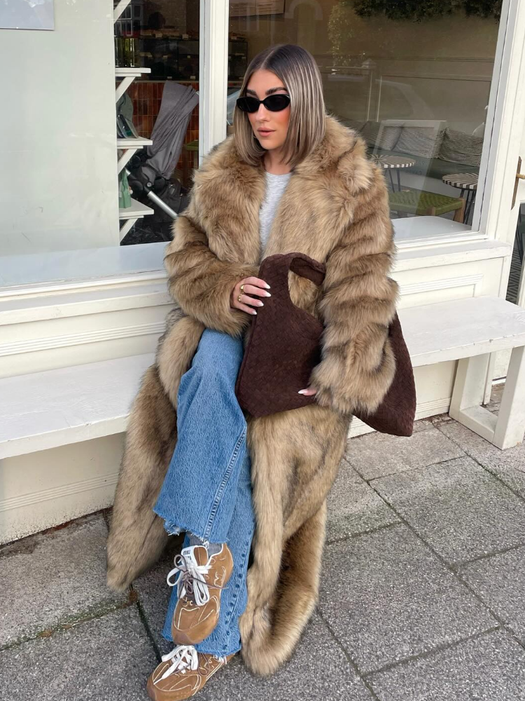 JazzHer Fashion Oversized Lapel Collar Faux Fur Long Coat For Women Chic Long Sleeve Thick Warm Fluffy Jacket 2025 Lady High Streetwear