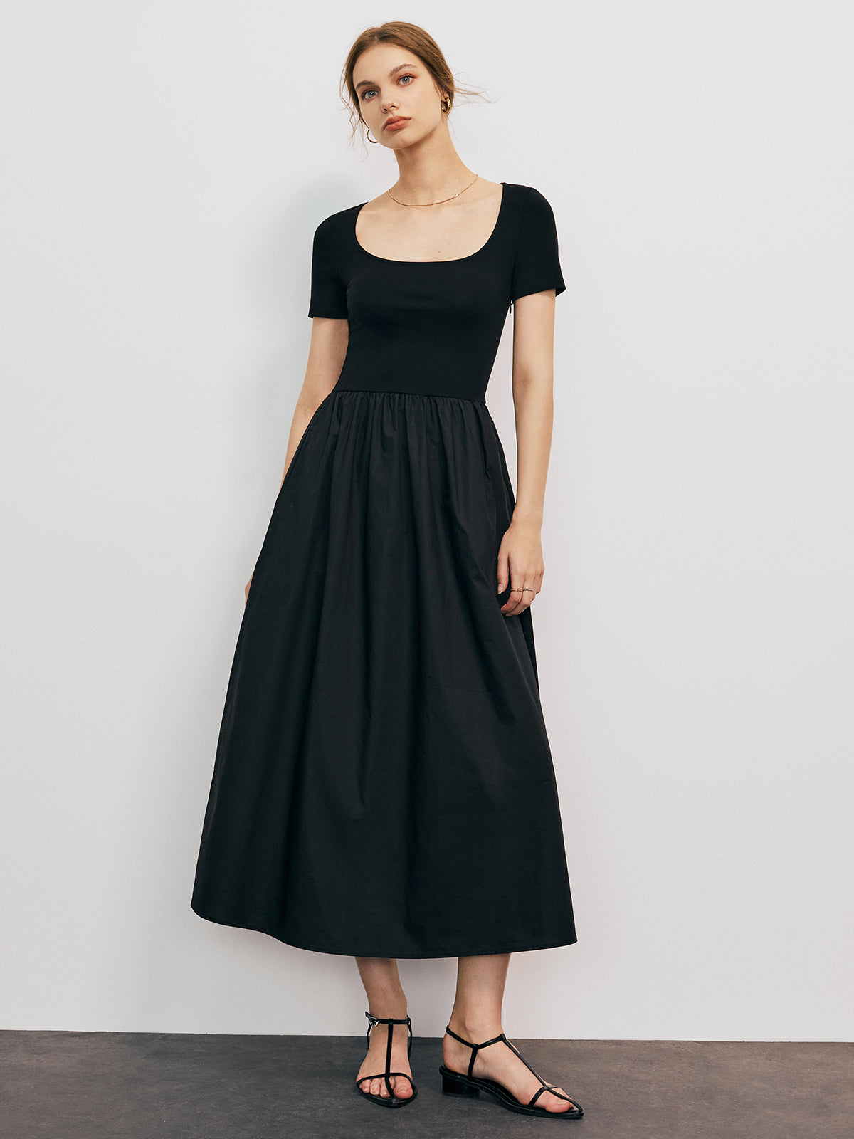 JazzHer Solid Round Neck Pleated Midi Dress