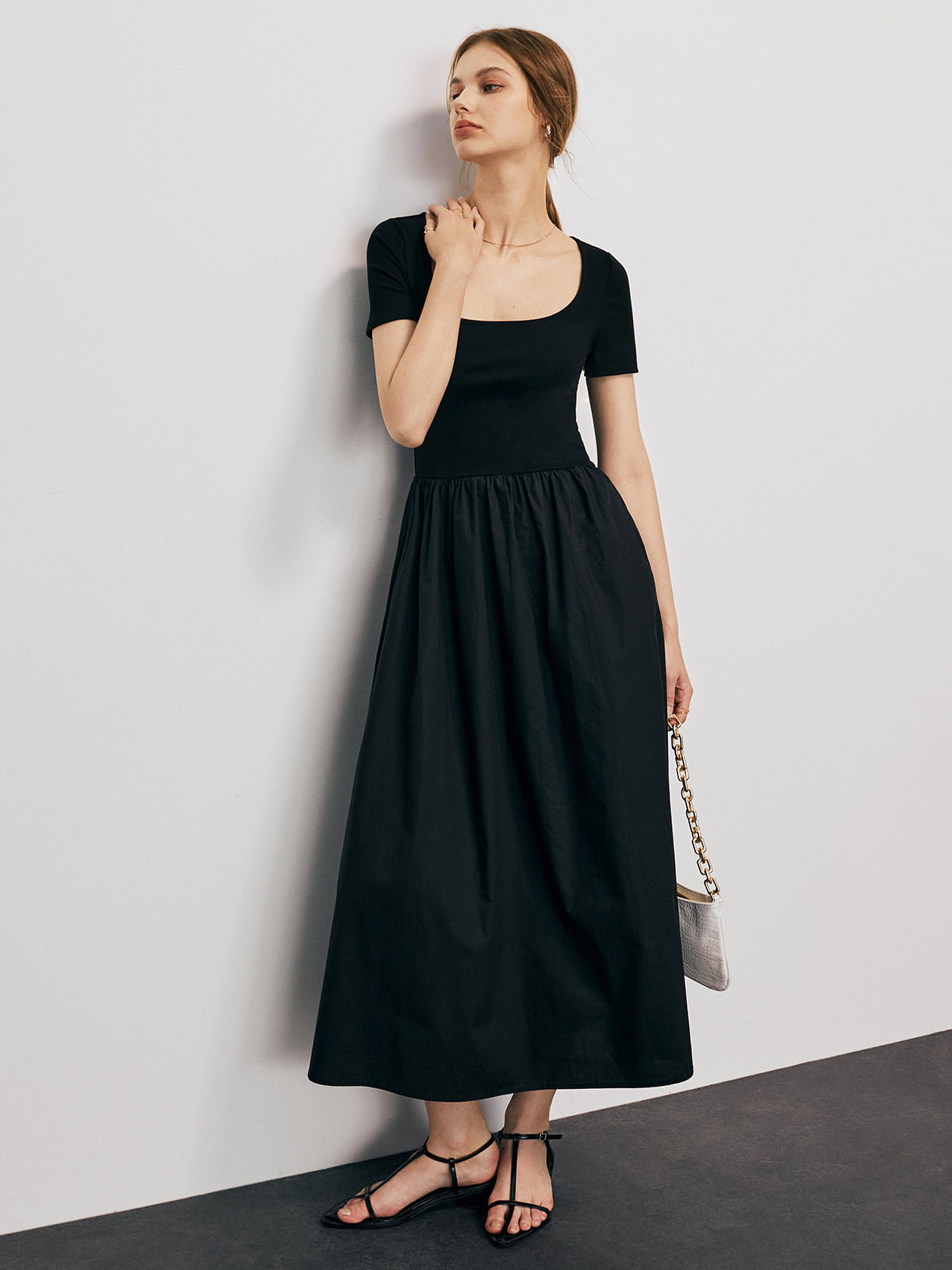 JazzHer Solid Round Neck Pleated Midi Dress