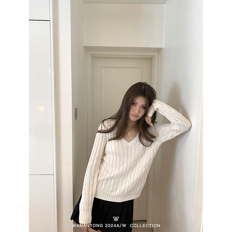 outfit ideas for school Wanantong Girl! Alph Tone Old Money Feeling Twist Sweater Ultra-Fine 60 Cotton