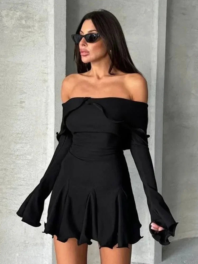 TARUXY Off-shoulder Fungus Long-Sleeved Elegant Dress Female Folds Patchwork Bodycon Mini Dresses Solid High Waist Sexy Outfits