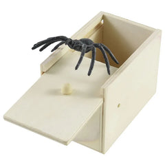 JazzHer Simulation Spider With Wooden Box Kids Favors Tricky Prank Joke Toy Haunted House Horror Props Halloween Party Decor Supplies