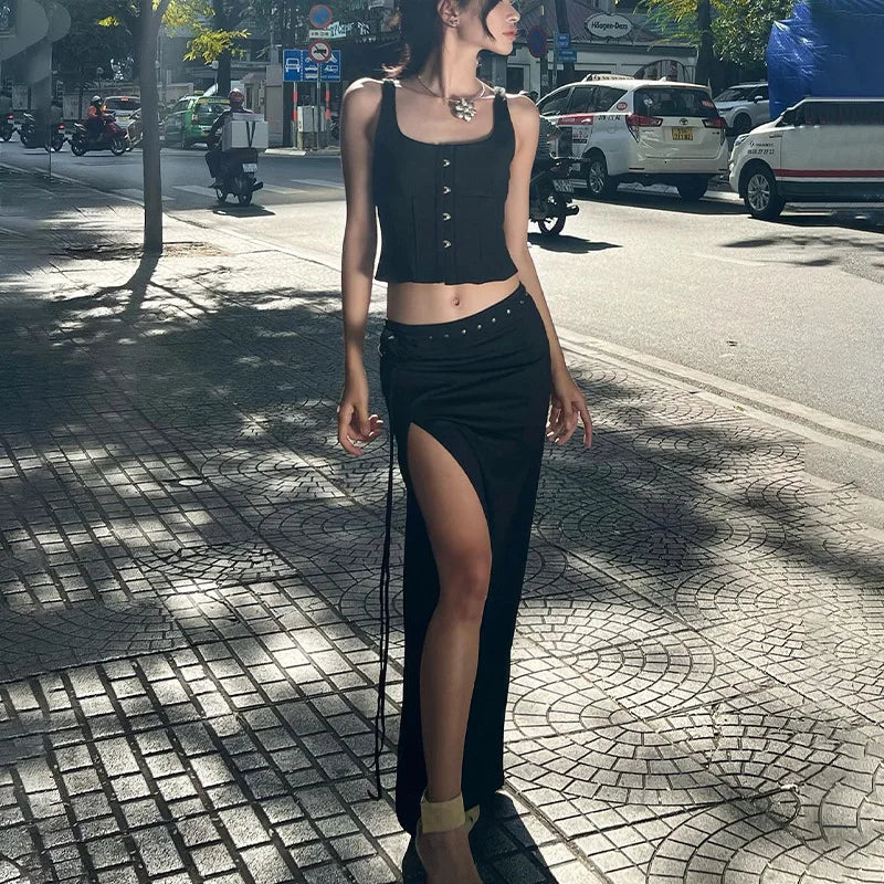 JazzHer-2024 spring new women's fashionable and sexy temperament street shooting U-neck suspender top slit half-length skirt suit